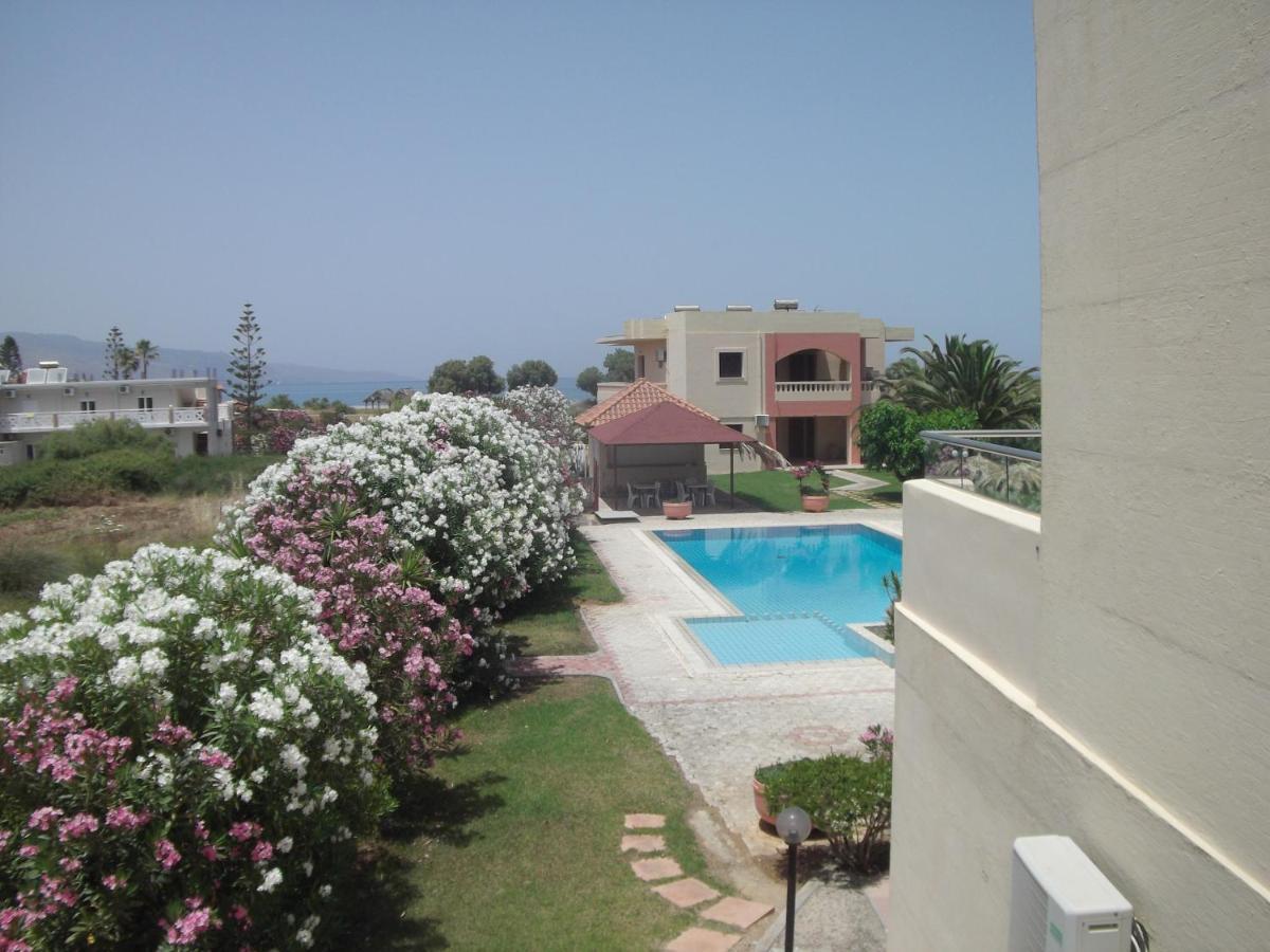 Villa Rita Apartments A Tavronitis Exteriör bild