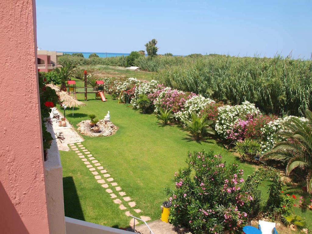 Villa Rita Apartments A Tavronitis Exteriör bild