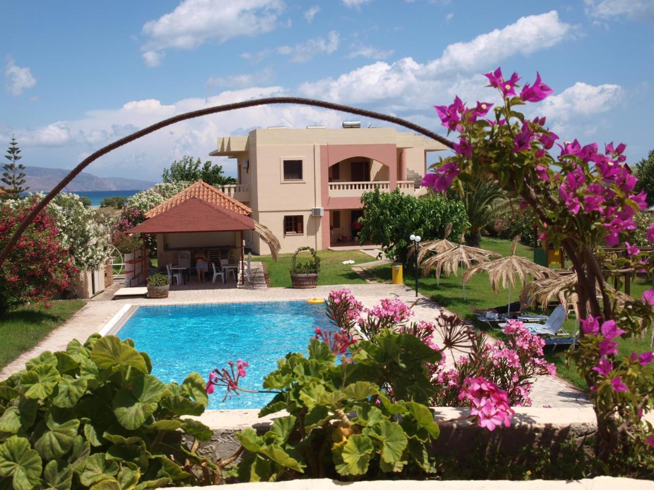Villa Rita Apartments A Tavronitis Exteriör bild